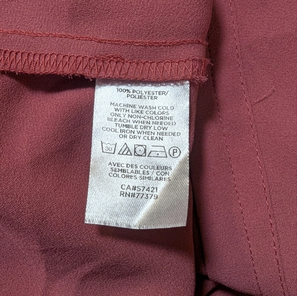 Ann Taylor XL Sleeveless Blush Pleated Tank | Office Chic Meets Weekend Fun - Picture 5 of 8